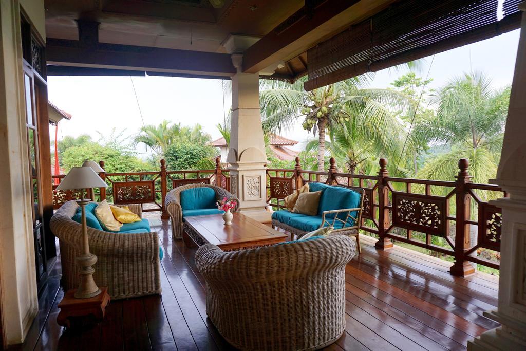 Gunung Paradis Retreat Munduk Esterno foto