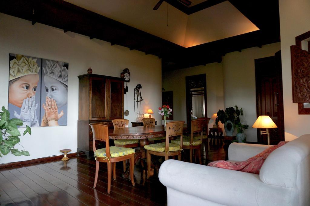 Gunung Paradis Retreat Munduk Esterno foto